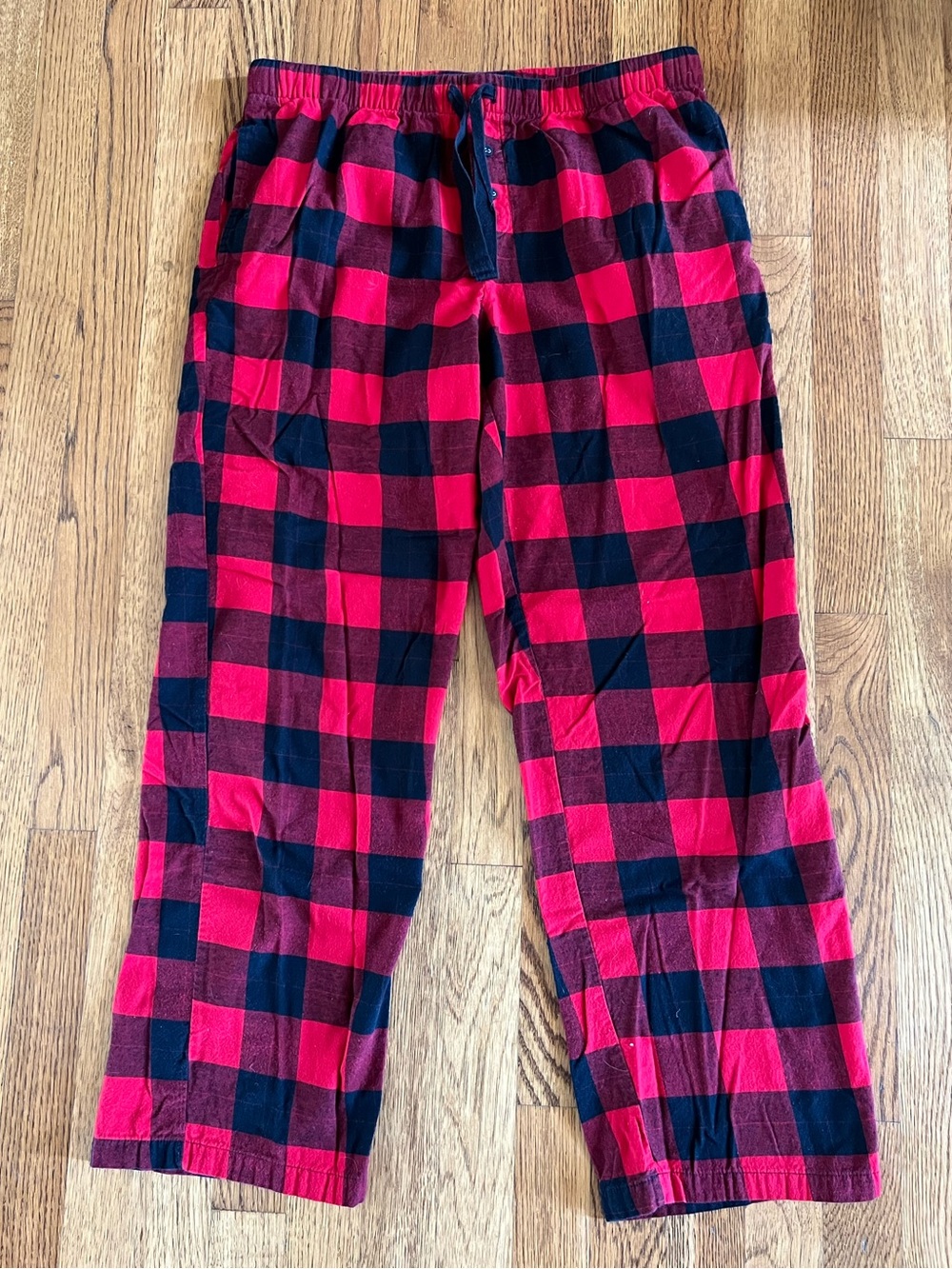 Stars Above Medium Plaid Flannel Red Black Lounge Pants Pockets